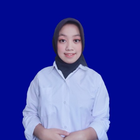 guru plc: Tyara Wahyuni Ranatasyana